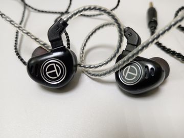 Б/в Навушники Trn Audio v90 01-200916317