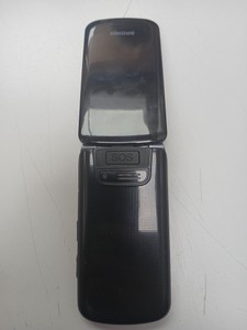 Б/в Мобільний телефон Brondi amico flip plus 01-200934159