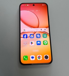 Б/в Мобільний телефон Realme 15t 8/256gb 01-200938087