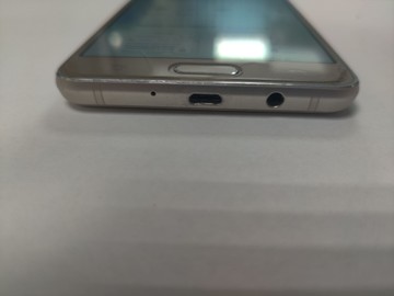 Б/в Мобільний телефон Samsung galaxy j5 j510h 01-200941072