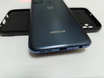 Б/в Мобільний телефон Oneplus nord n100 4/64gb 01-200943974