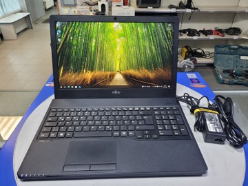 Fujitsu 15/core i5 7200u ddr3/8gb ddr3/ssd 128 gb/*інтегрована