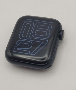 Б/в Смарт-годинник Apple watch se 2 gps + cellular 40mm aluminum case 01-200956953