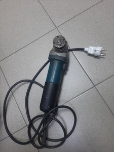 Б/в Кутова шліфмашина Makita 9558hn 01-200973816
