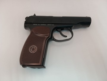 Б/в Пістолет пневматичний Sas makarov кал. 4.5 мм 01-200991401