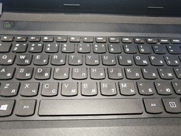 Б/в Ноутбук Lenovo 15/pentium n3540 ddr3/4gb ddr3/hdd *відсутній/ssd 120 gb/geforce 810m 01-200955694