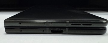 Б/в Мобільний телефон Motorola razr fold 16/512gb 01-201031370