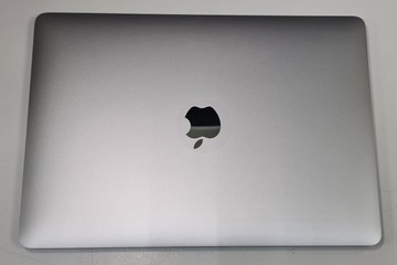 Б/в Ноутбук Apple a2338 /macbook pro 13,3" /m1 8-gpu/ ram16gb/ ssd 256gb/ retina, truetone, touch bar 01-201045249