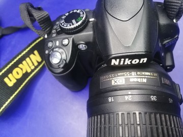 Б/в Фотоапарат Nikon d3100 kit / af-s nikkor 18-55mm f:3,5-5,6g vr dx 01-201052689