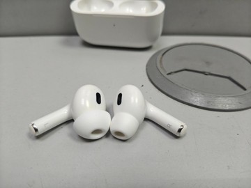Б/у Навушники Apple airpods pro 2nd generation 01-201053636