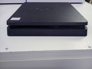 Б/в Ігрова приставка Sony playstation 4 slim 1tb 01-201054440
