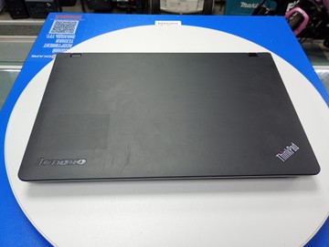 Б/в Ноутбук Lenovo 15/core i5 2450m ddr3/6gb ddr3/hdd 750 gb/ssd *відсутній/radeon hd6650m 01-201074777