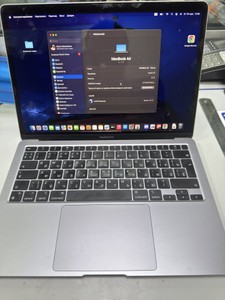 Б/в Ноутбук Apple MacBook Air 13`` Late 2020 01-201077554