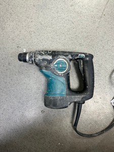 Б/в Перфоратор Makita hr2810 01-201076054