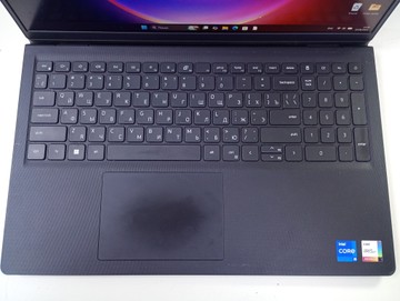Б/в Ноутбук Dell 15/core i5-1335u ddr5/16gb ddr5/ssd 500 gb/*інтегрована 01-201086842