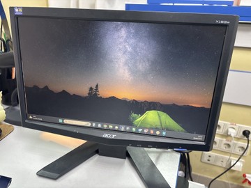 Б/в Монітор Acer x163w 01-201105838
