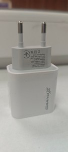 Б/в Мережевий зарядний пристрій Grand ch-770w 20w 01-201127023