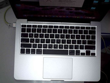 Б/в Ноутбук Apple macbook pro/ a1502 13,3"/ core i5 2.7ghz/ ram8gb/ ssd128gb/ iris 6100 01-201147497