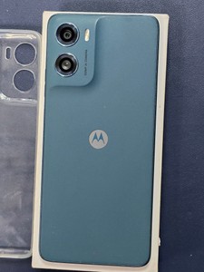 Б/в Мобільний телефон Motorola moto g06 4g 4/256gb 01-201160624