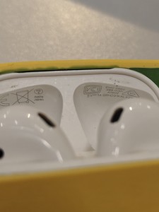 Б/в Навушники Apple airpods 2nd generation a1602, a2031, a2032 01-201177387