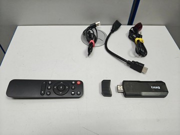 Б/в Смарт приставка Android tvr3 stick 4k 2/16gb 01-201177915