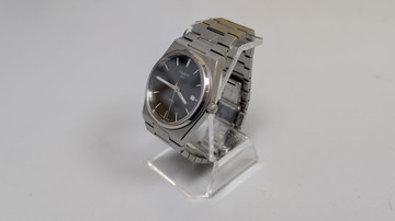 Б/в Годинник Tissot t137.410 01-201180926
