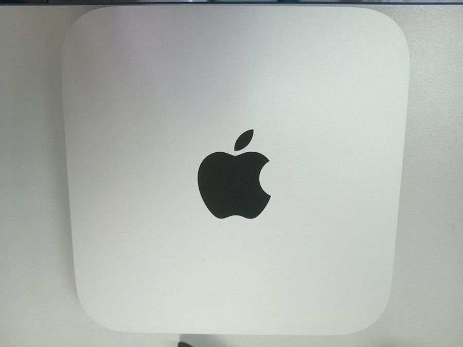 mac mini a2686 mmfj3 m2/8core/ram 8gb/ssd256gb