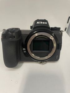 01-200585887: Nikon z6 body