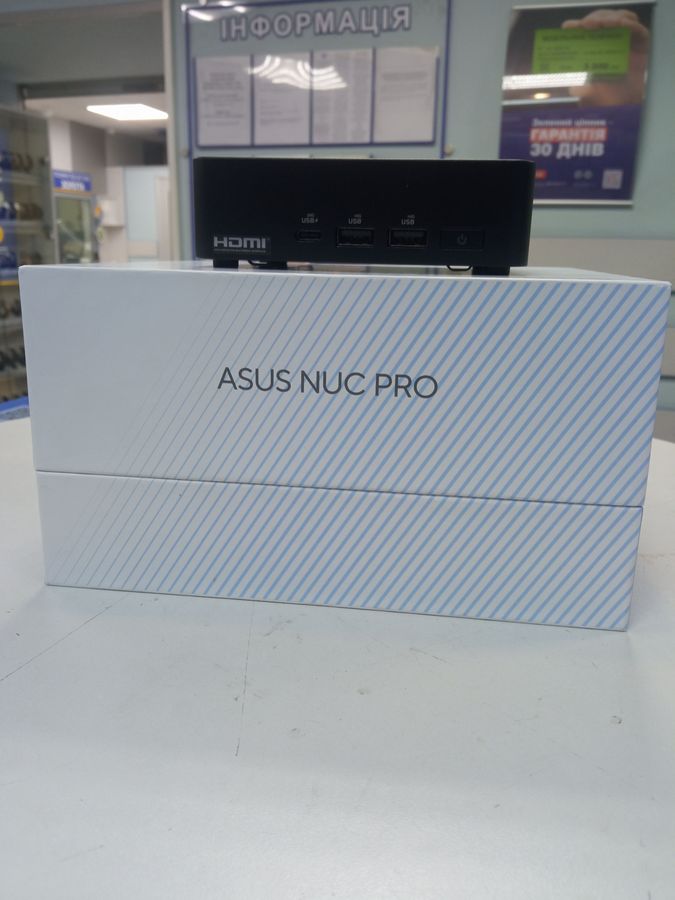 nuc pro nuc14rvk intel core 3 100u /16/256/intel hd