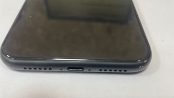 01-200607698: Apple iphone 11 64gb