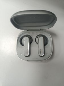 01-200744413: Jbl live flex