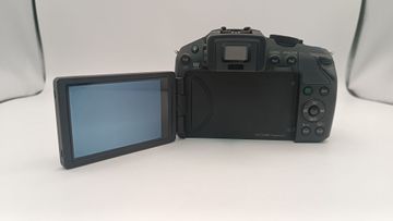 01-200602459: Panasonic lumix dmc-g6 + 14-42mm