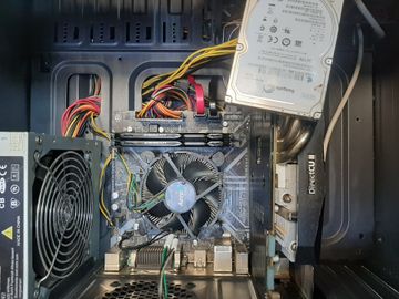 Б/в Системний блок Пк intel pentium g5400t gold/ram 8 gb/hdd відсутній/ssd 500 gb/nvidia gtx 760 (geforce) 2gb gddr5 256b 01-200783310