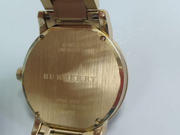 01-200790542: Burberry bu9033