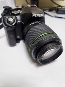 01-200768420: Pentax k-m / 50-200mm