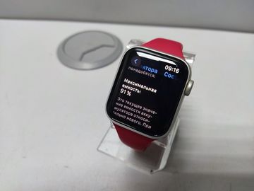 Б/в Смарт-годинник Apple watch se 2 gps 40mm aluminium case 01-200805501