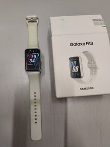 Б/в Фітнес-браслет Samsung galaxy fit3 01-200810571