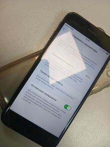 Б/у Мобильный телефон Apple iphone 7 32gb 01-200808396