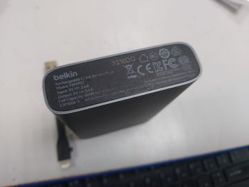 Б/у Внешний аккумулятор Belkin f8m992 01-200811347