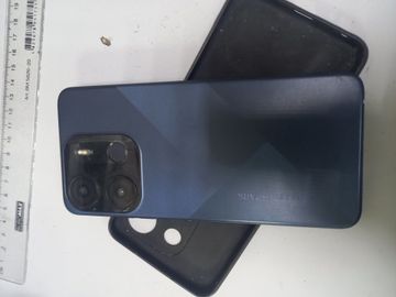 Б/в Мобільний телефон Tecno spark go 2023 bf7n 3/64gb 01-200821035