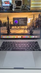 Б/у Ноутбук Apple macbook pro a1707 core i7 2,9ghz/ ram 16gb/ ssd 1tb/ intel hd graphics 530 01-200815701