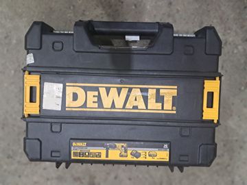 Б/у Перфоратор Dewalt dch133 01-200832814