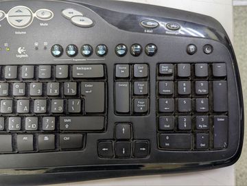 Б/в Клавіатура Logitech y-bn52 01-200826024