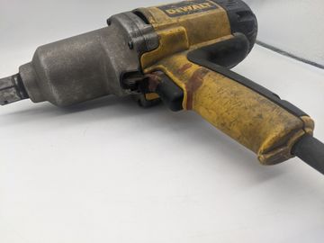 Б/у Гайковерт Dewalt dw294 01-200831374