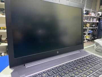 Б/в Ноутбук Hp 15/core i7 8850h ddr4/20gb ddr4/ssd 640 gb/quadro p2000 max-q 4gb 01-200834934