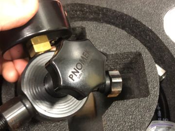 Б/в Зарядний пристрій Pnomek ad1/1 (для гідроакумуляторів) 01-200839329