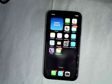 Б/в Мобільний телефон Apple iphone xr 64gb 01-200858239