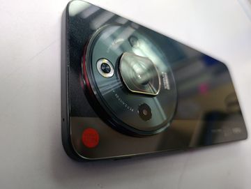 Б/в Мобільний телефон Zte nubia focus pro 8/256gb 01-200861320