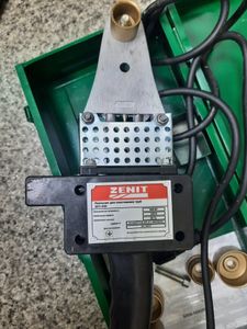 Б/в Паяльник для труб Зенит зпт-850 01-200868944