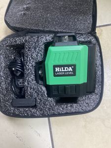 Б/у Лазерный нивелир Hilda 4d 360 16 lines 01-200874883
